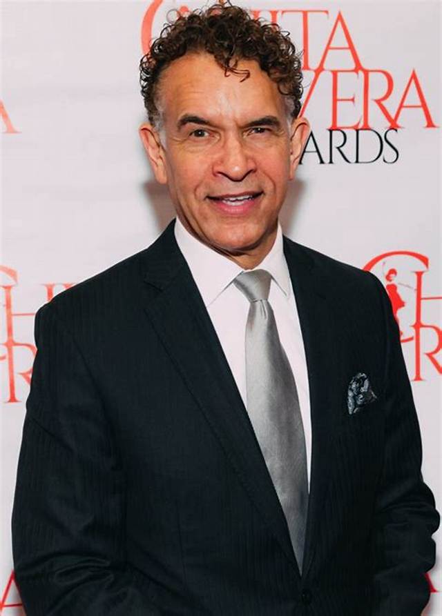 Brian Stokes Mitchell Biography, Age, Height, Wife, Net Worth, Family