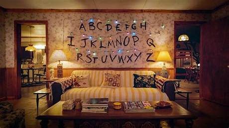 Creel House to the Byers Living Room: the Most Insane Stranger Things Gingerbread Builds