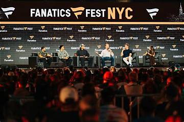 Fanatics Fest 2026 Visual Walkthrough: Ufc Activations, Photo-Ops, and Ticket Realities