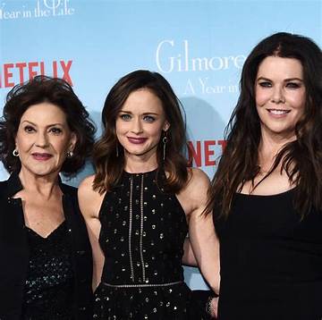 Gilmore Girls Cast Reunions Through the Year's: Every Major Public Moment Documented