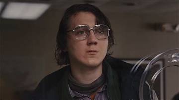 Inside Paul Dano’s Method: How the Wizard of the Kremlin and East of Eden Redefine His Craft