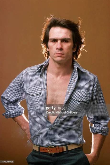 Is Tommy Lee Jones a Smoker? the Complete Breakdown of His Habits and Health