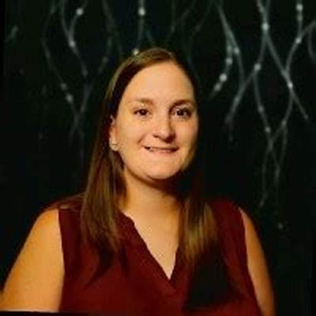 Jessica Wile Circulating Images Analyzed: Authenticity Check, Deepfakes, and Spam Links