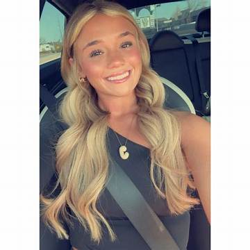 Julianna Peyton Search Surge: How the Internet Created a Viral Myth