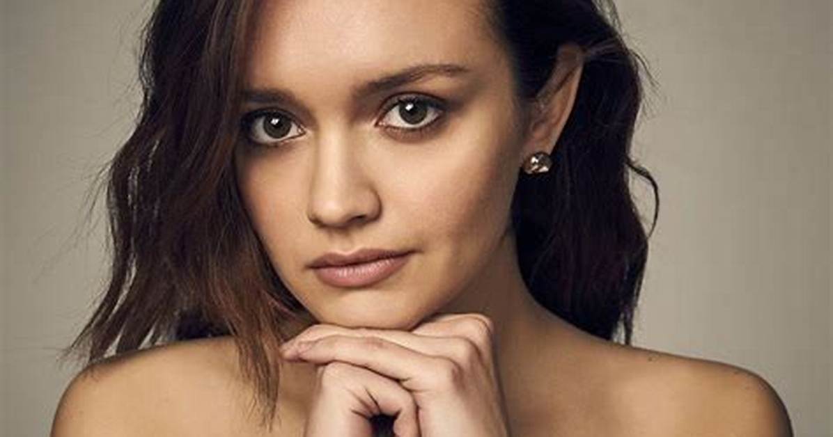 Must-Know Stars: Olivia Cooke and Alex Roe