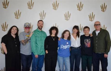 Singer Madi Diaz Signs Global Deal: Chronology of a Breakthrough Music Career