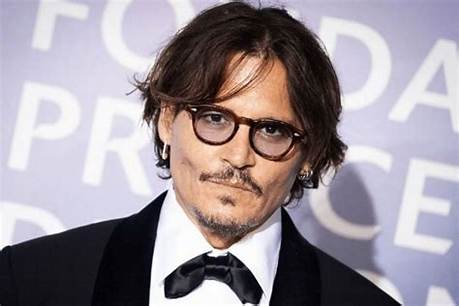 The Million-Dollar Blades: Why Johnny Depp’s Original Edward Scissorhands Gloves Skyrocketed at Auction