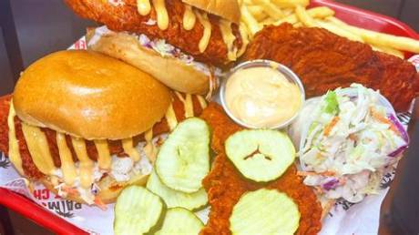 The Ultimate Palm Beach Hot Chicken Guide: Top Spots, Locations, and Spice Levels