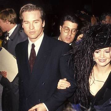 Val Kilmer and Joanne Whalley: a Hollywood Love Story