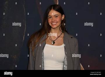Who Is Ella Grace Cervetto? the Story Behind Her Mega Viral Red Carpet Stunner